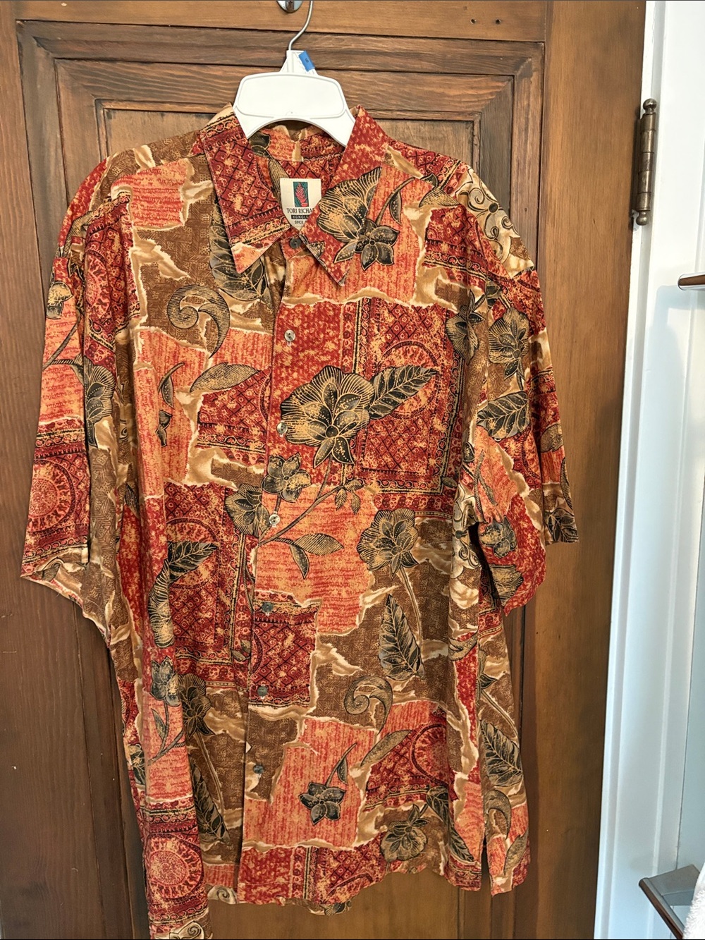 Tori Richard Men's Red Brown Floral Patchwork Short-Sleeve Shirt